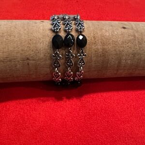 Elegant Black and Silver Bracelet